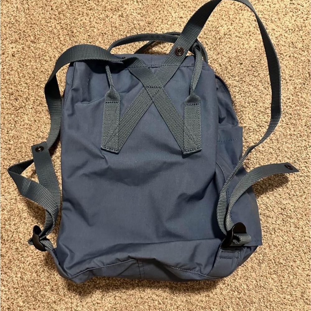 Blue ridge Fjall Raven Kanken bag used once